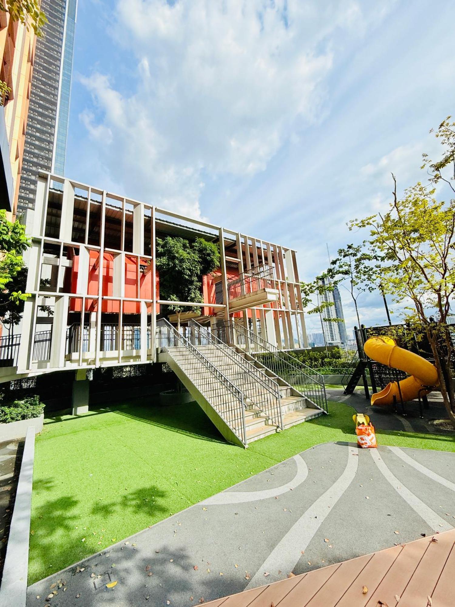 Bbcc Apartment At Lucentia 2 Kuala Lumpur Exterior photo